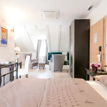 Гостевой дом Perla Luxury Сплит