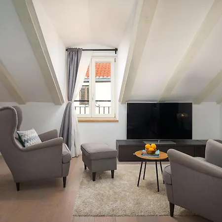 Perla Luxury Konukevi Split