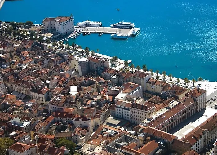 ゲストハウス Perla Luxury