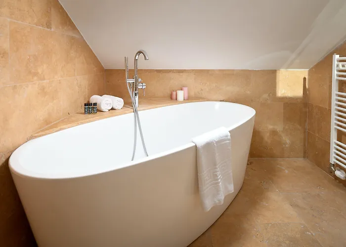 Perla Luxury ゲストハウス 4*